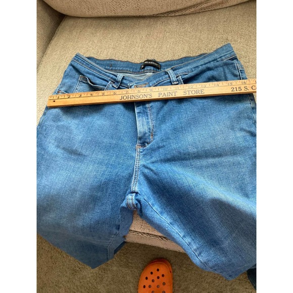 LEE Women's Relaxed Fit Straight Leg , Size 12 Short - Picture 9 of 12